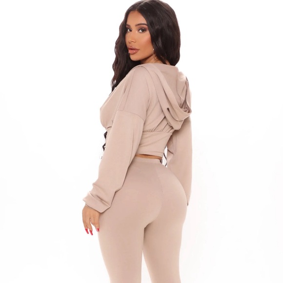 Fashion nova “Better than ever” Hoodie set Brand new - Picture 3 of 3